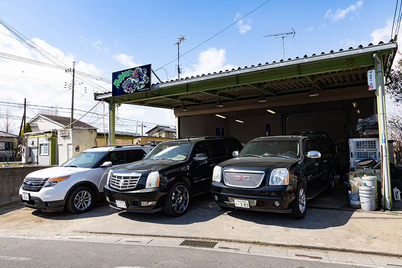 アメ車の魅力とその独特な空間と走行体験